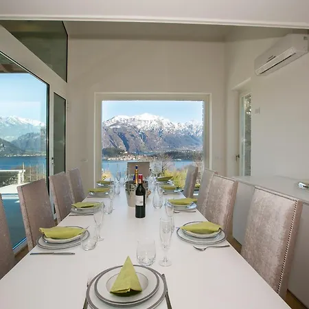 Villa Griante Sleeps 10 Pool